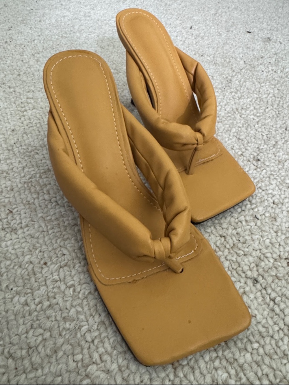 Square-Toe Knotted Thong Sandals